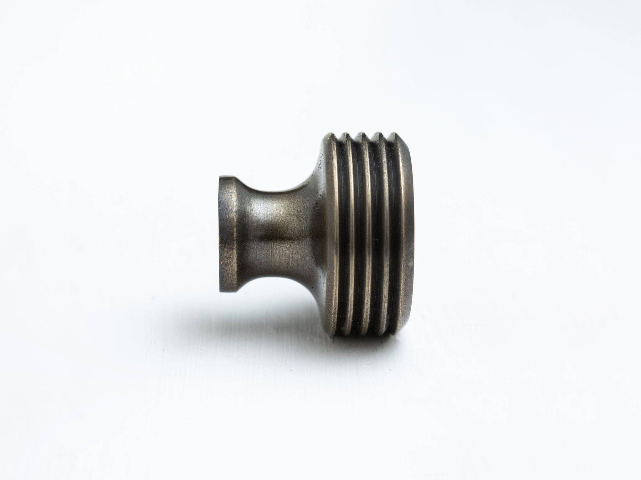 Solid Brass Kitchen Pull Handles & Knobs | Reeded Design