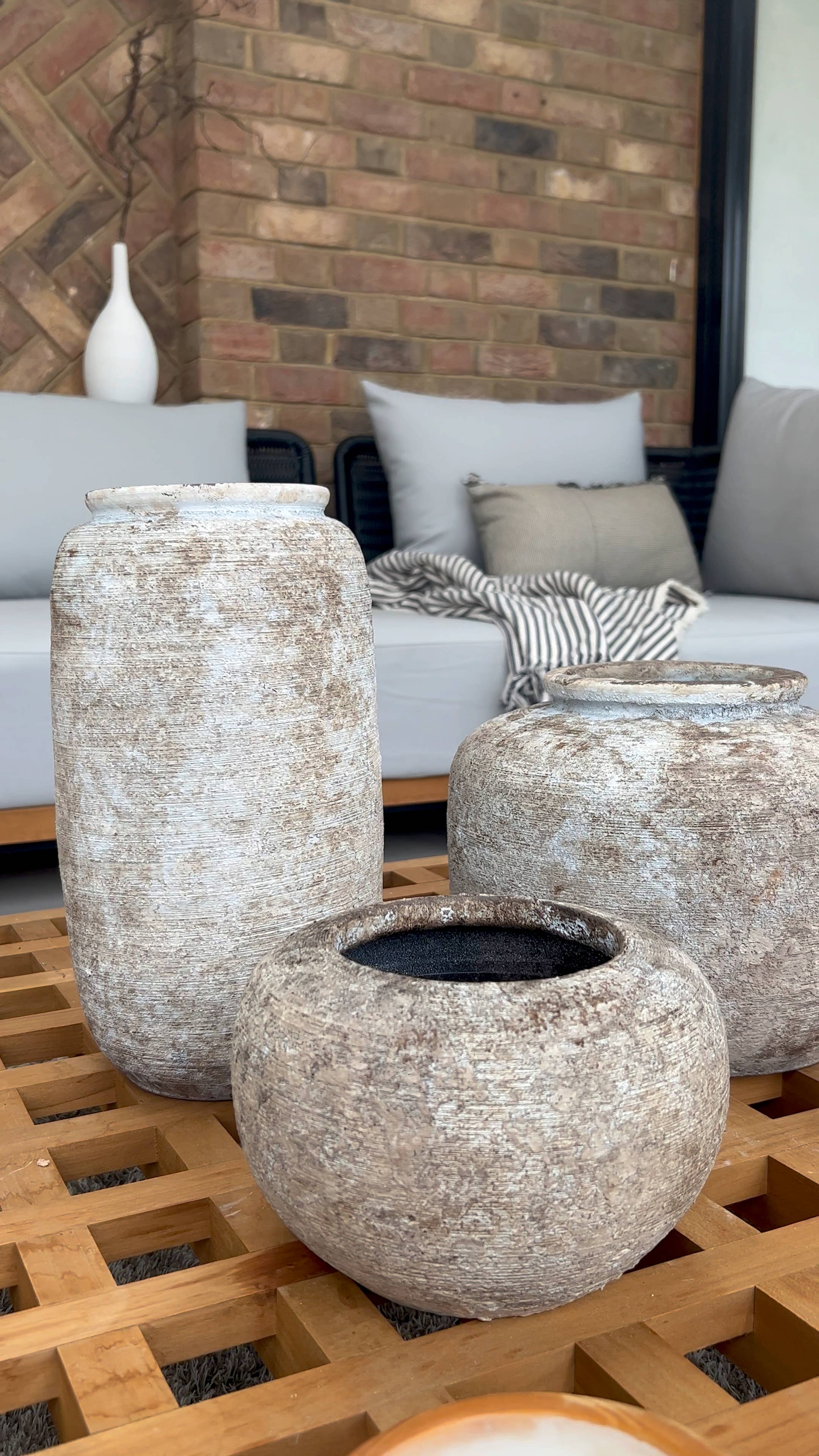 Indie Sand stone vase/bowl