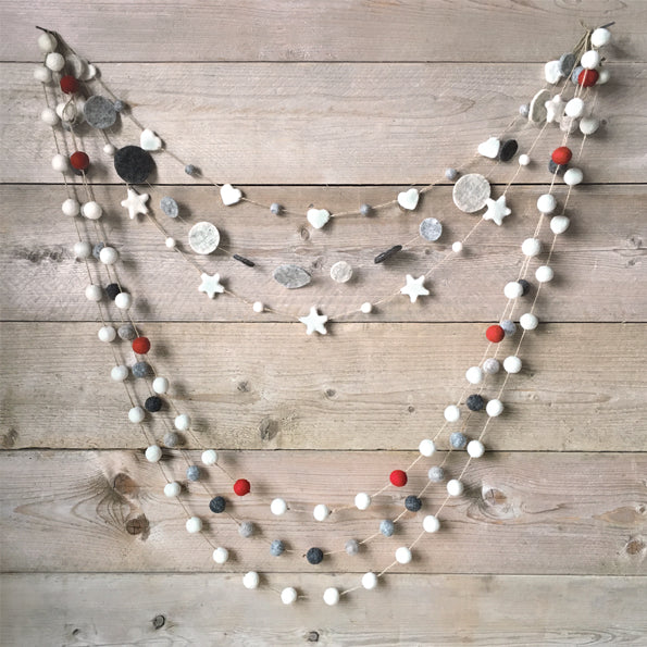 Felt garland Circles