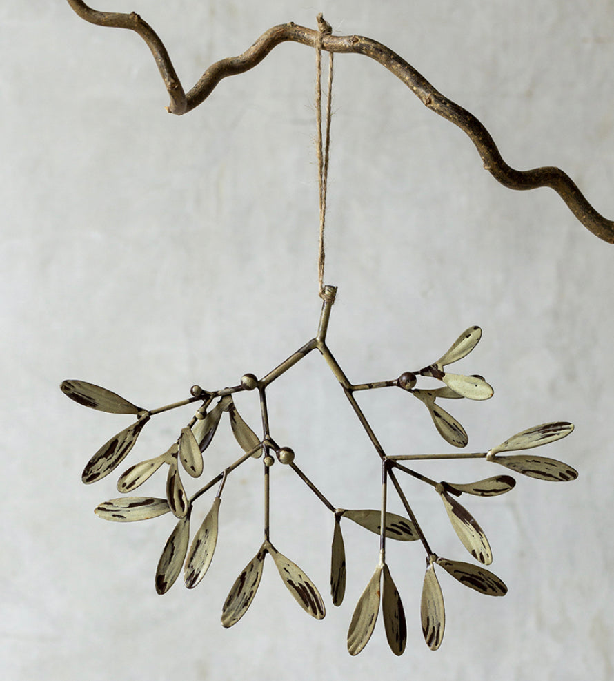 Mistletoe Bunch - Pistachio