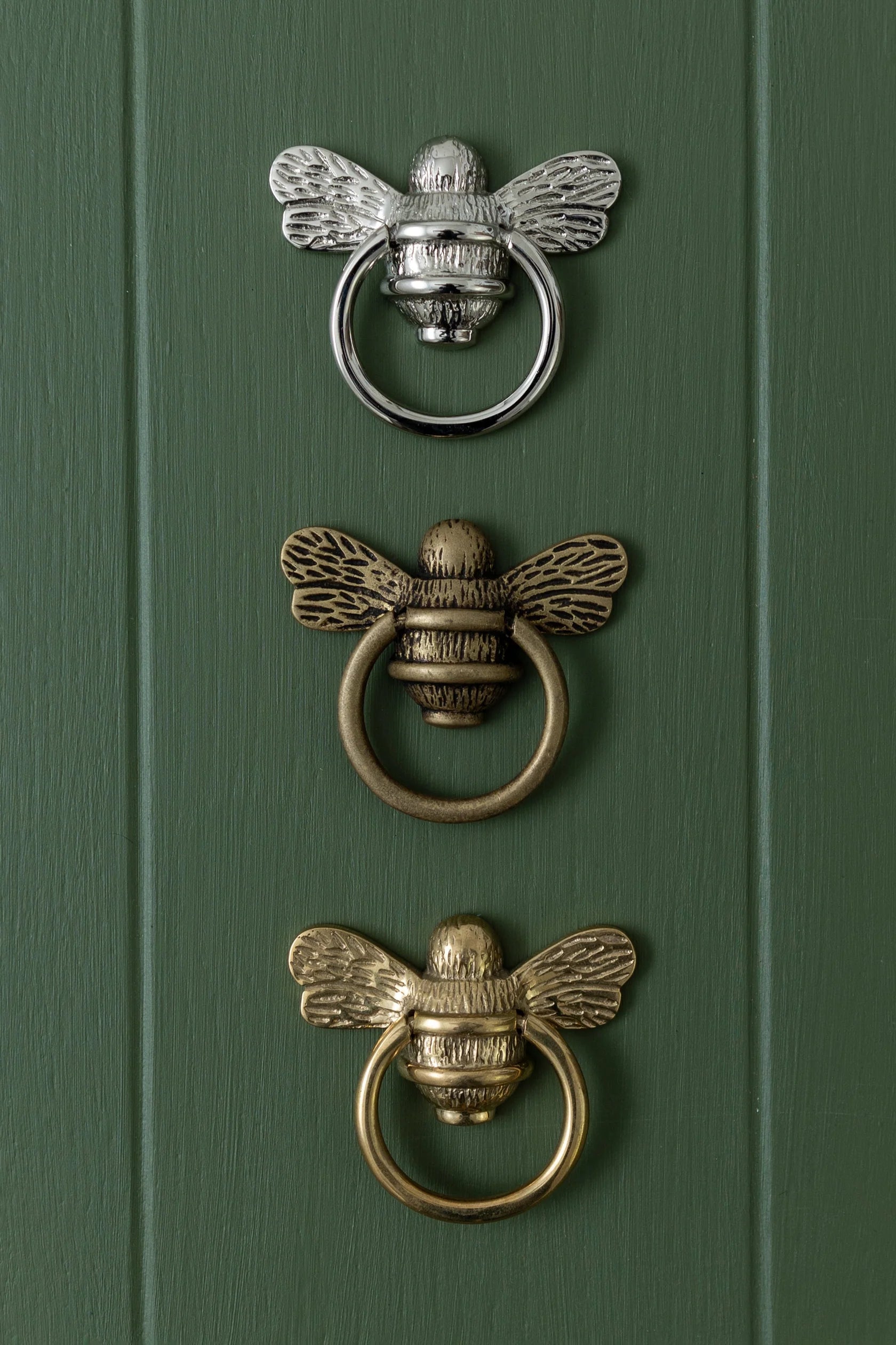 Bee Ring Pull Cabinet Handle - Heritage Brass Finish