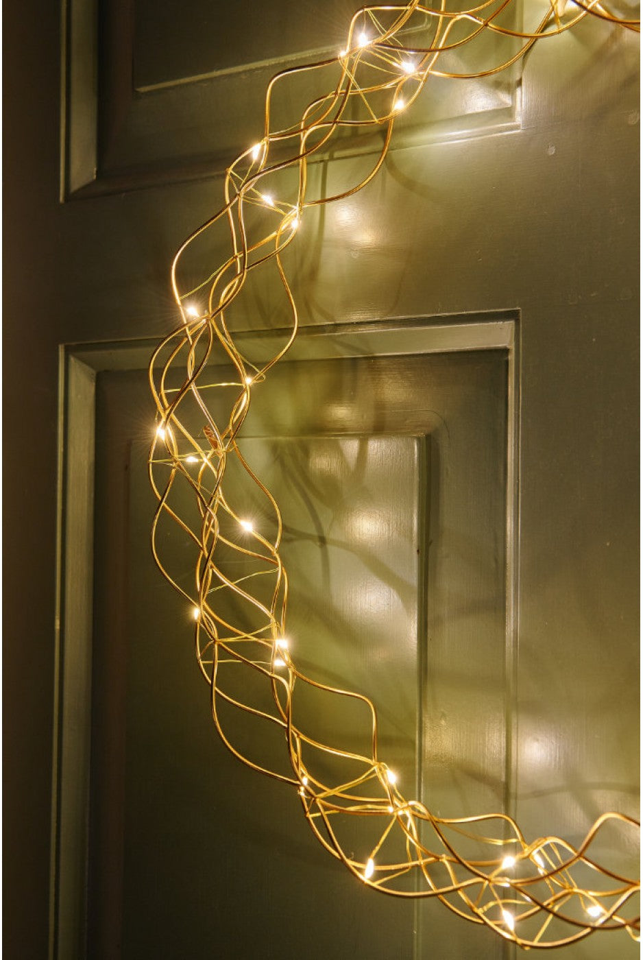 Solis Light Wreath
