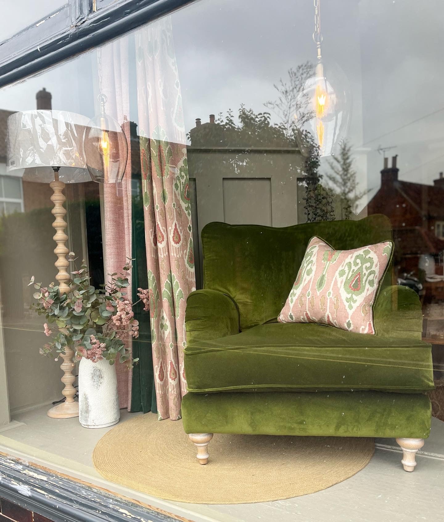 Miss Blossom - Tango Pine - BESPOKE MADE TO ORDER