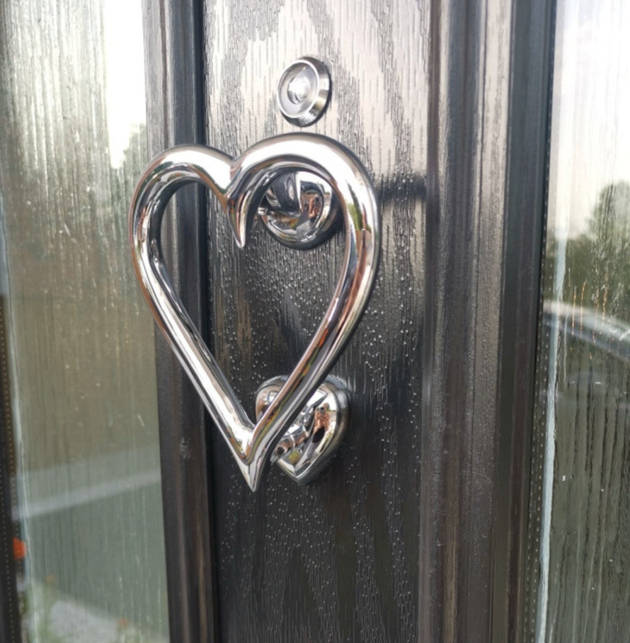 Door Knocker - Heart (Nickel/Chrome) HE-301