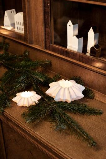 Christmas Star Light Hanger by Räder Designs