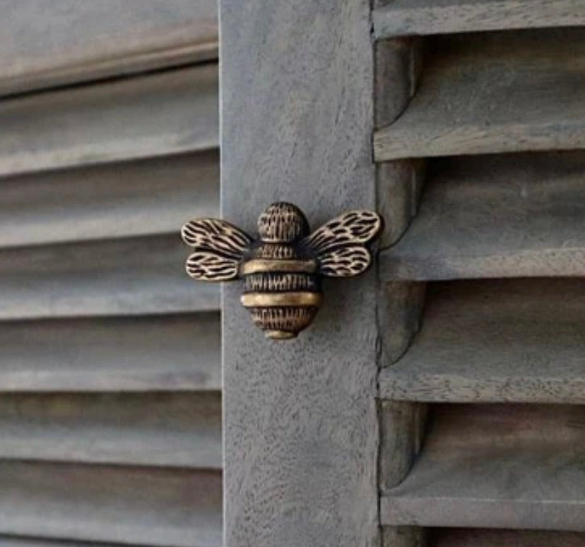 Heritage Brass Bee Knob