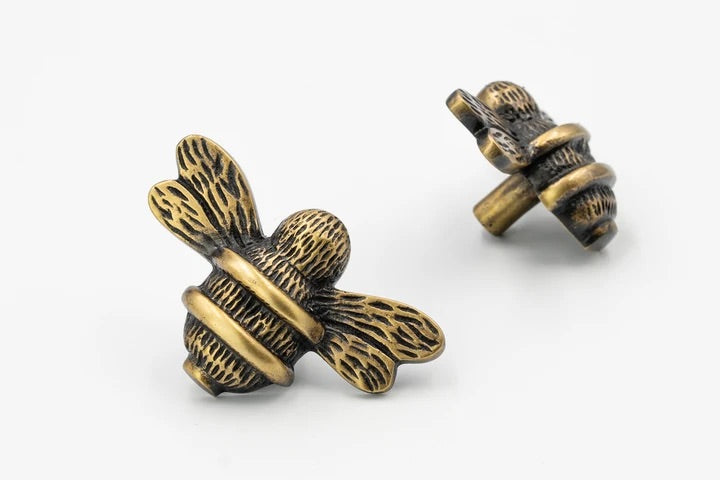 Heritage Brass Bee Knob