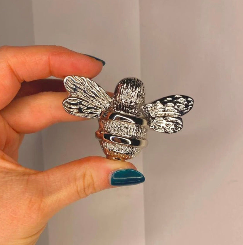 Silver Nickel Bee Knob