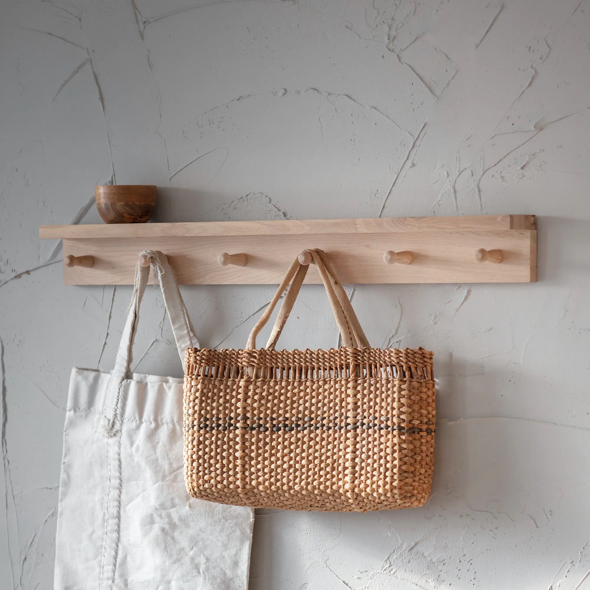 Hambledon Oak Peg Shelf - Large (6 Pegs)