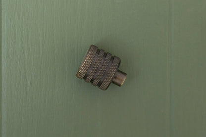 APIDAE Solid Brass Knurled Pull Handles &amp; Knobs - Antique