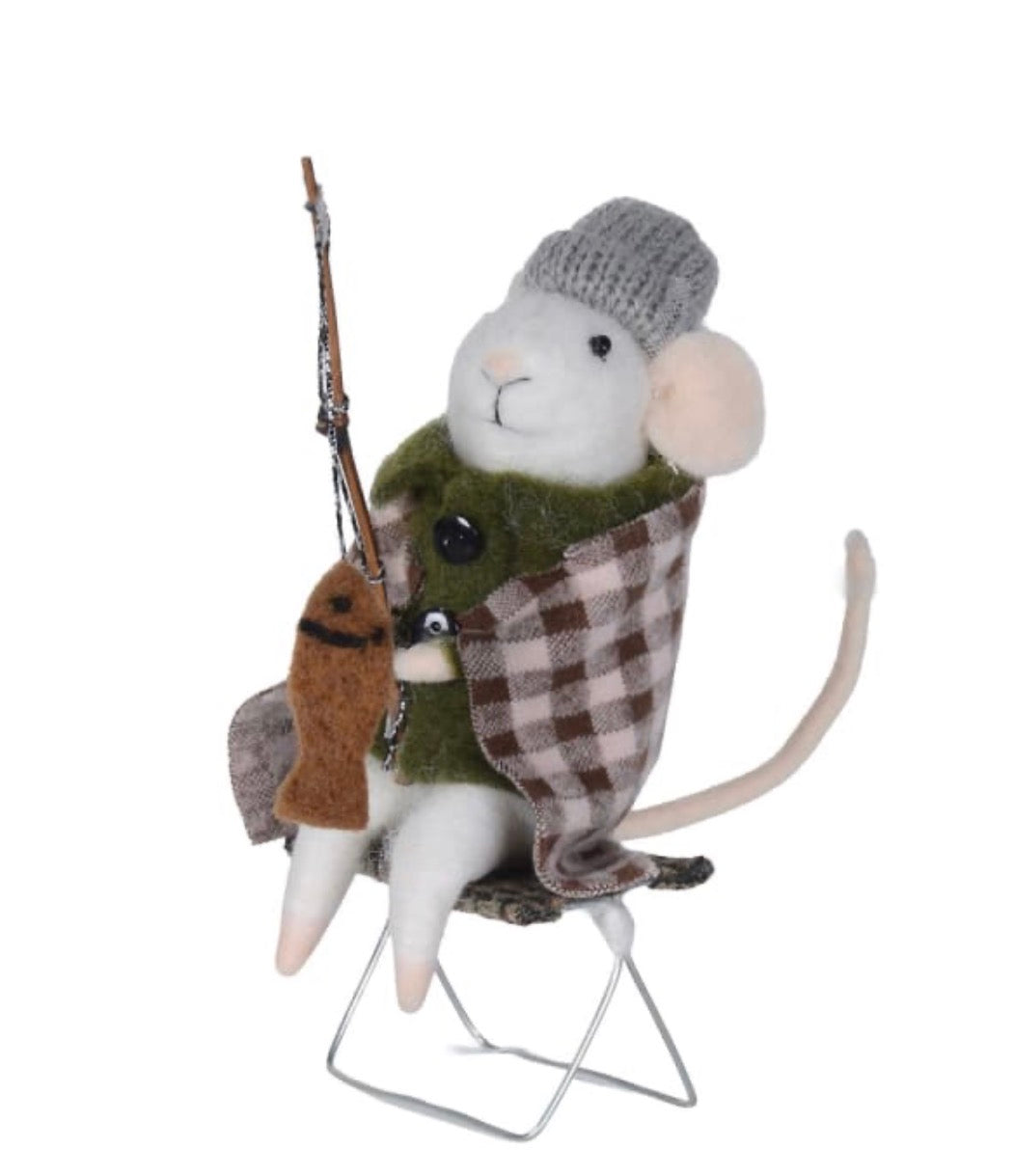 Fishing mouse  - felt decoration