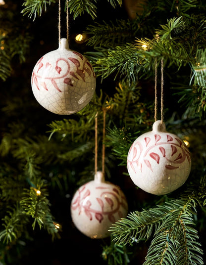Ravello hand painted bauble- stoneware set of 3