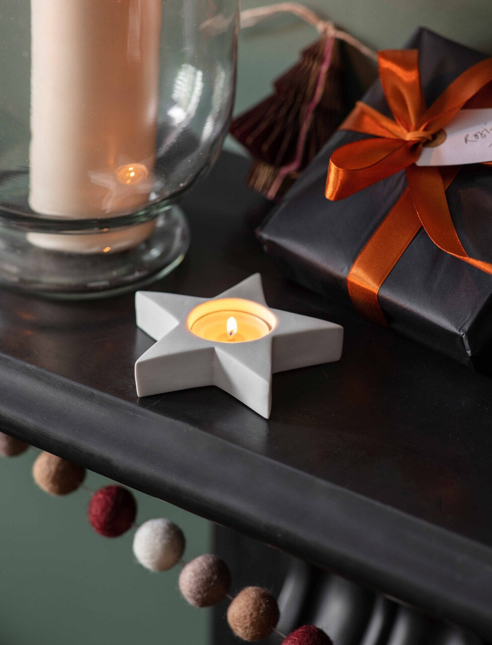 Airdrie Star Tealight Holders set of 2