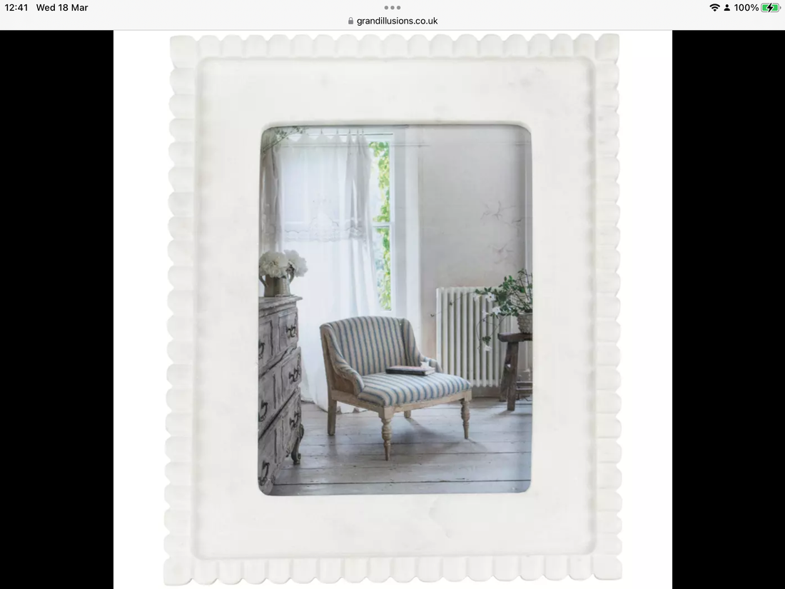 Makrana Marble Photo Frame