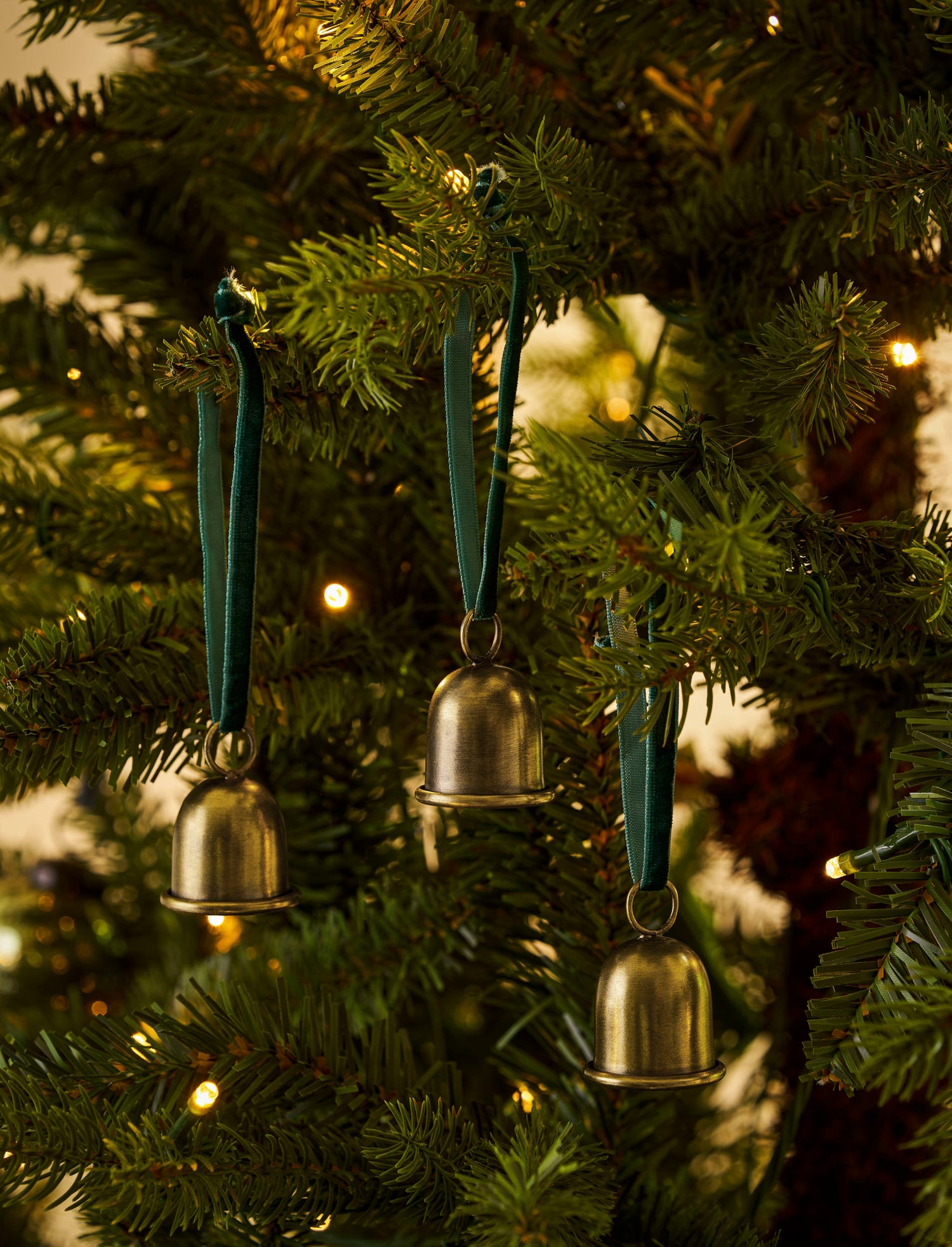 Cromwell Christmas Bells Set of 3 Antique Brass