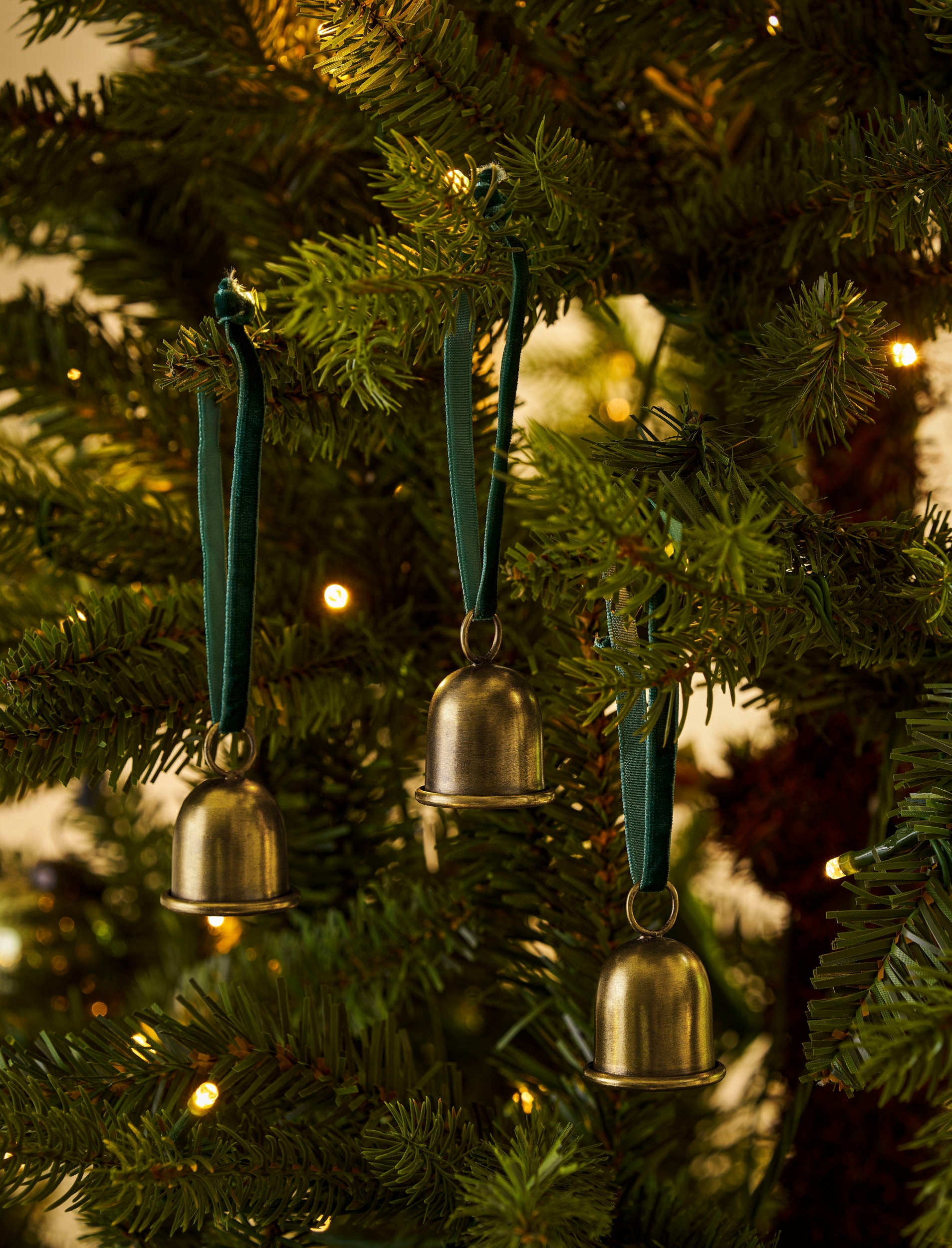 Cromwell Christmas Bells Set of 3 Antique Brass