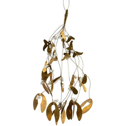 Mistletoe gold and white berry
