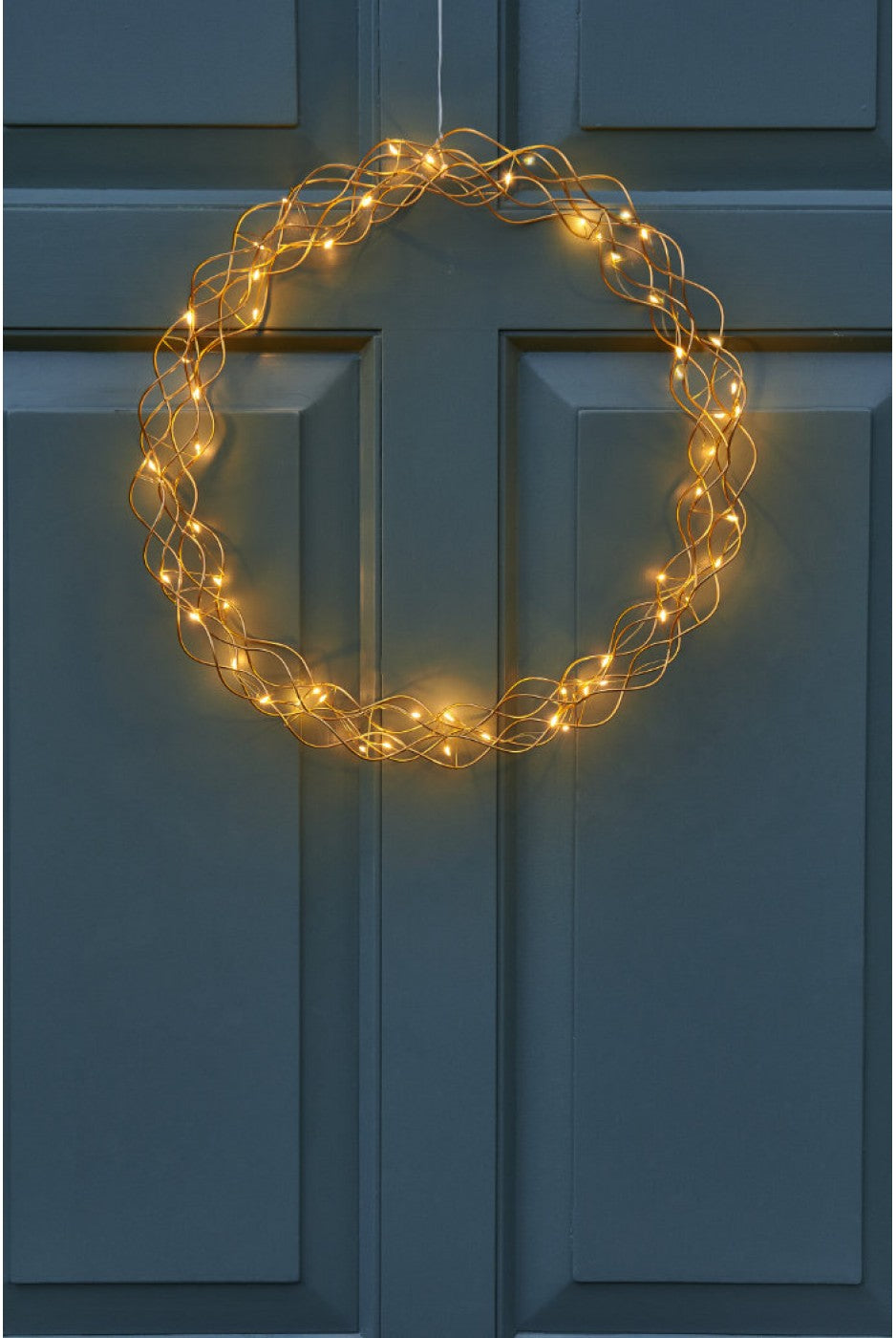 Solis Light Wreath