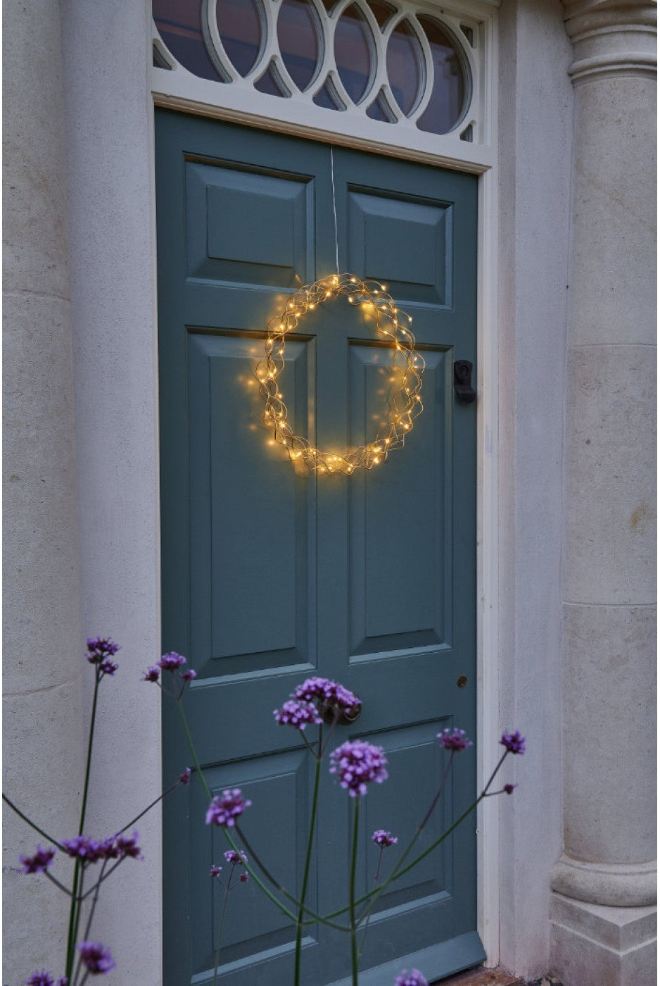 Solis Light Wreath