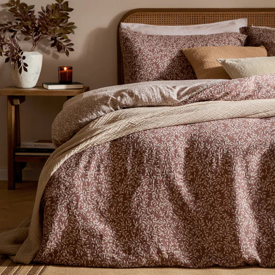 Perrie Leaf Double Duvet Cover set - Cinnamon