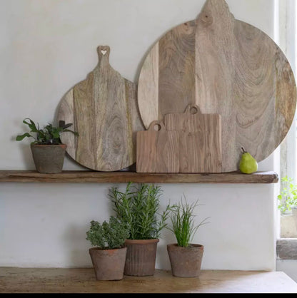 Mango serving board/platter with feet